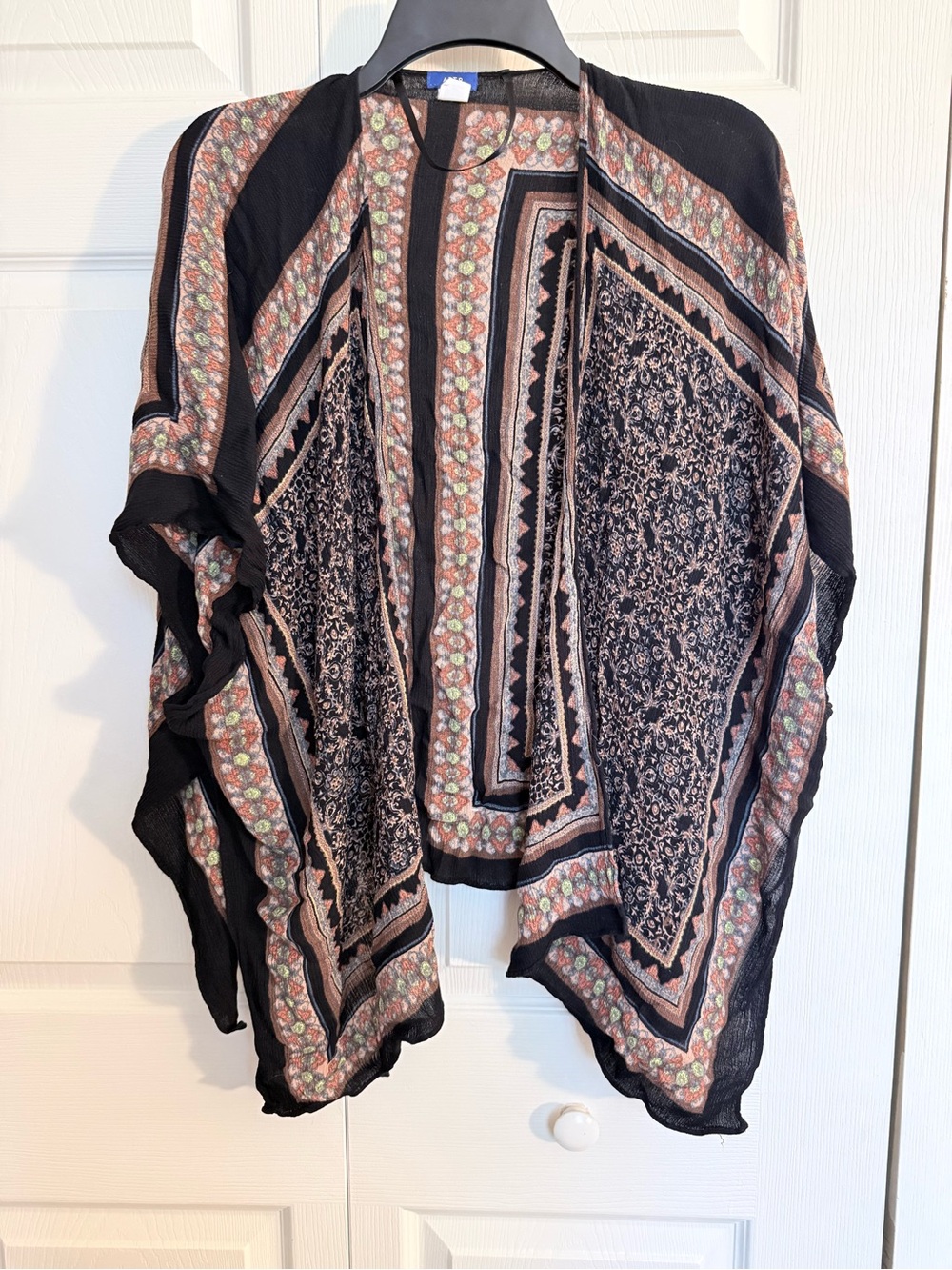 Apt. 9 Black and Rust Printed Open-Front Shawl Cardigan